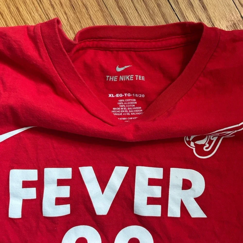 Nike Caitlin Clark #22 WNBA Indiana Fever Rebel Edition Sz XL Red Tee Shirt 🏀